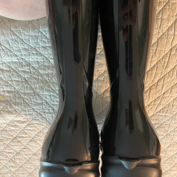 Black Asgard rain boots, size 37. (7). Good preowned condition. - Picture 5 of 5